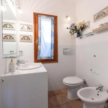 Holiday home Villino La Polveriera A - Goelba *